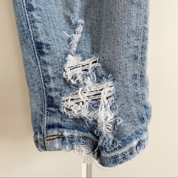 Agolde Sophie Crop Jean with Distressed Hem - Picture 7 of 16